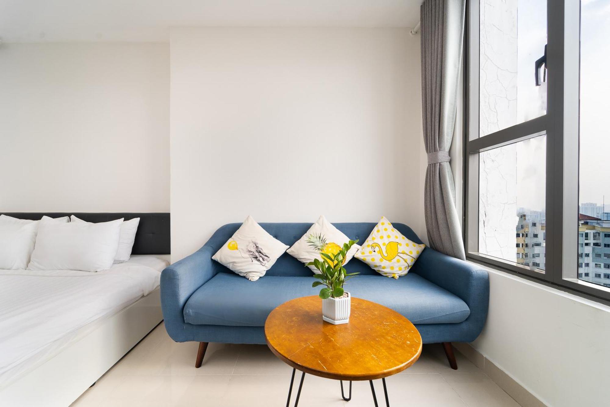 Saigon Authentic Apartments: Infinity Pool & Daily Perks Ho Chi Minh City Exterior photo